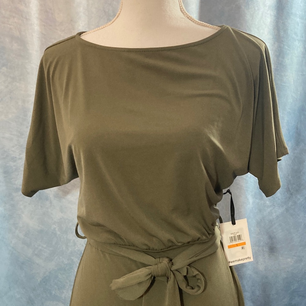 😍Best Price😍NWT Kensie Olive Green Boat Neck Tie Waist Shift Dress Short Sleeves - Picture 4 of 13